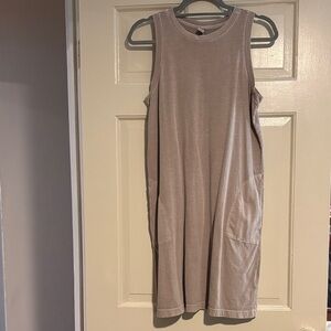 Old Navy Sleeveless Beige Midi Dress